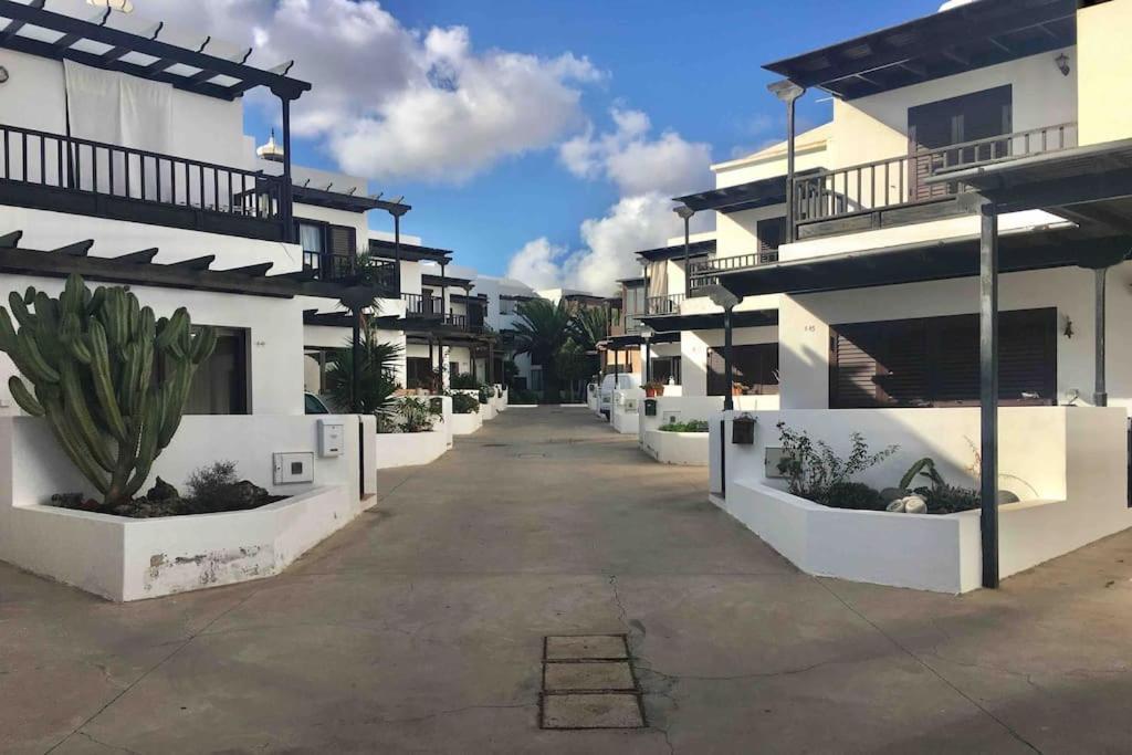 Duplex 3 Dormitorios Con Parking Privado Costa Teguise Extérieur photo